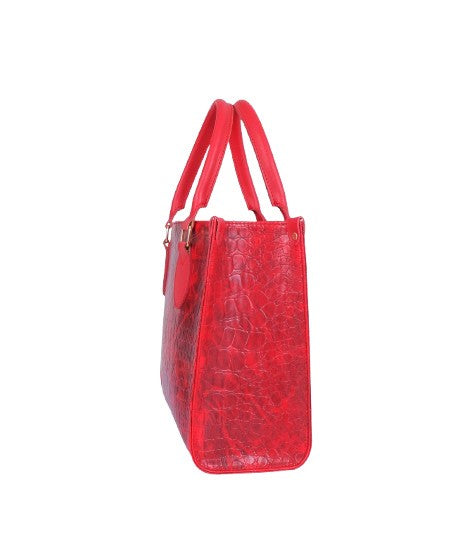 Crimson crocodile handbag for travel